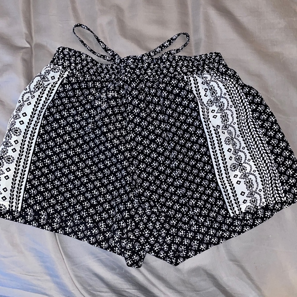 Elastic waistband Shorts
